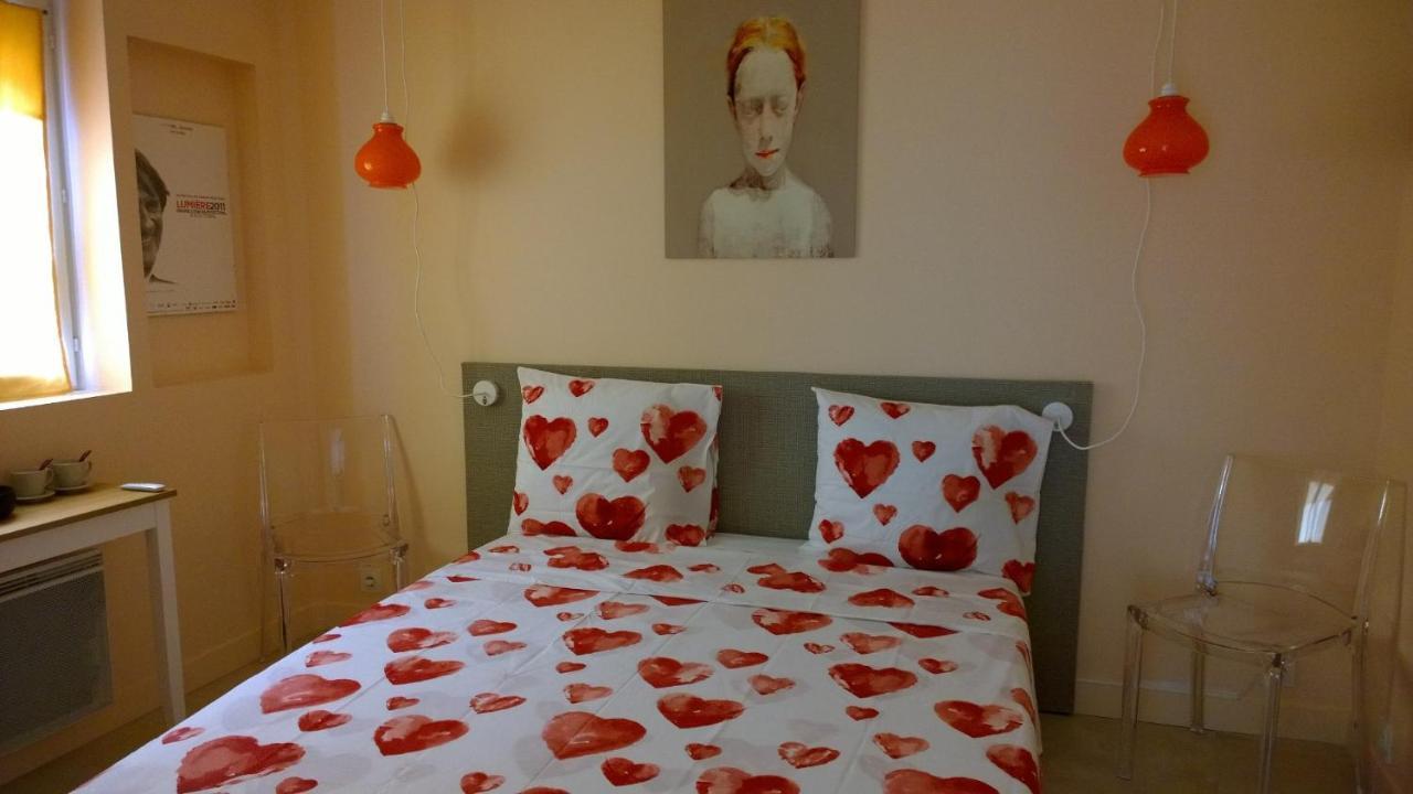 B&B J'Irais Dormir A Лион Экстерьер фото